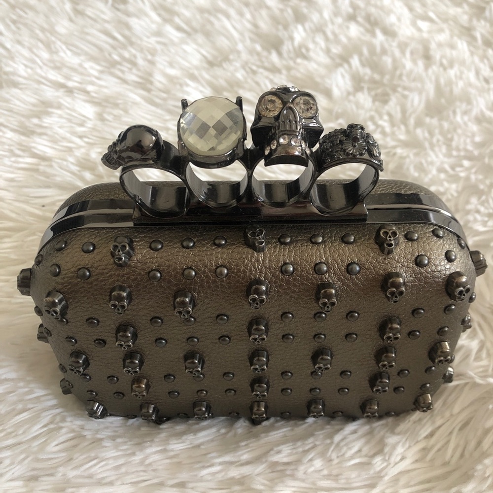 Skull Knuckle Clutch Purse